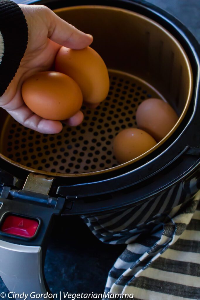 Hard Boiled Eggs in an Air Fryer